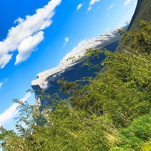 Meet your Posher, Winona